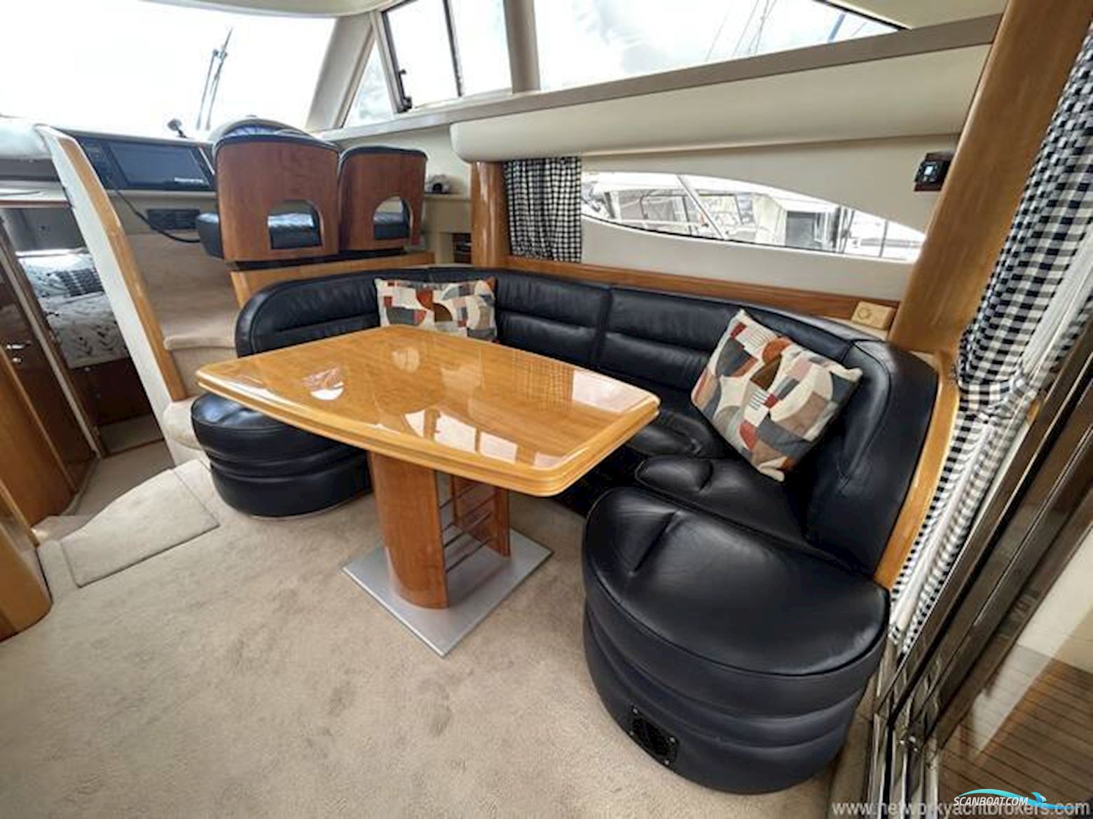 Princess 38