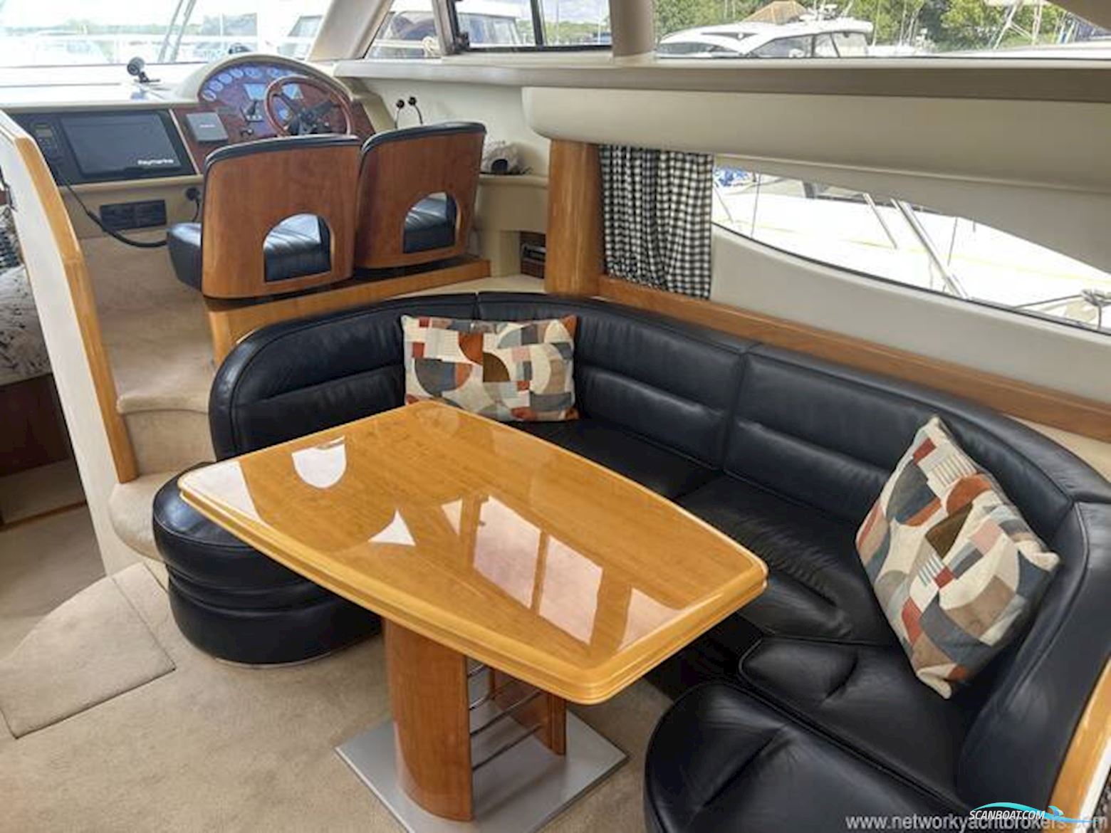 Princess 38