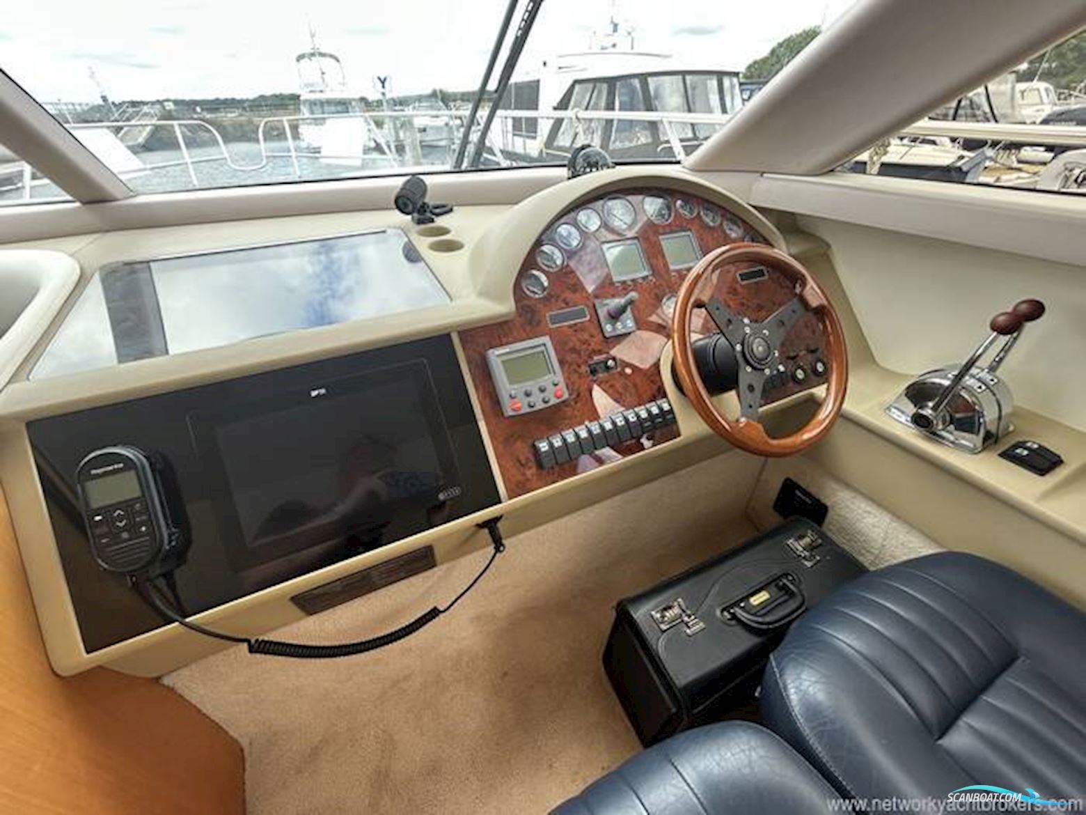 Princess 38