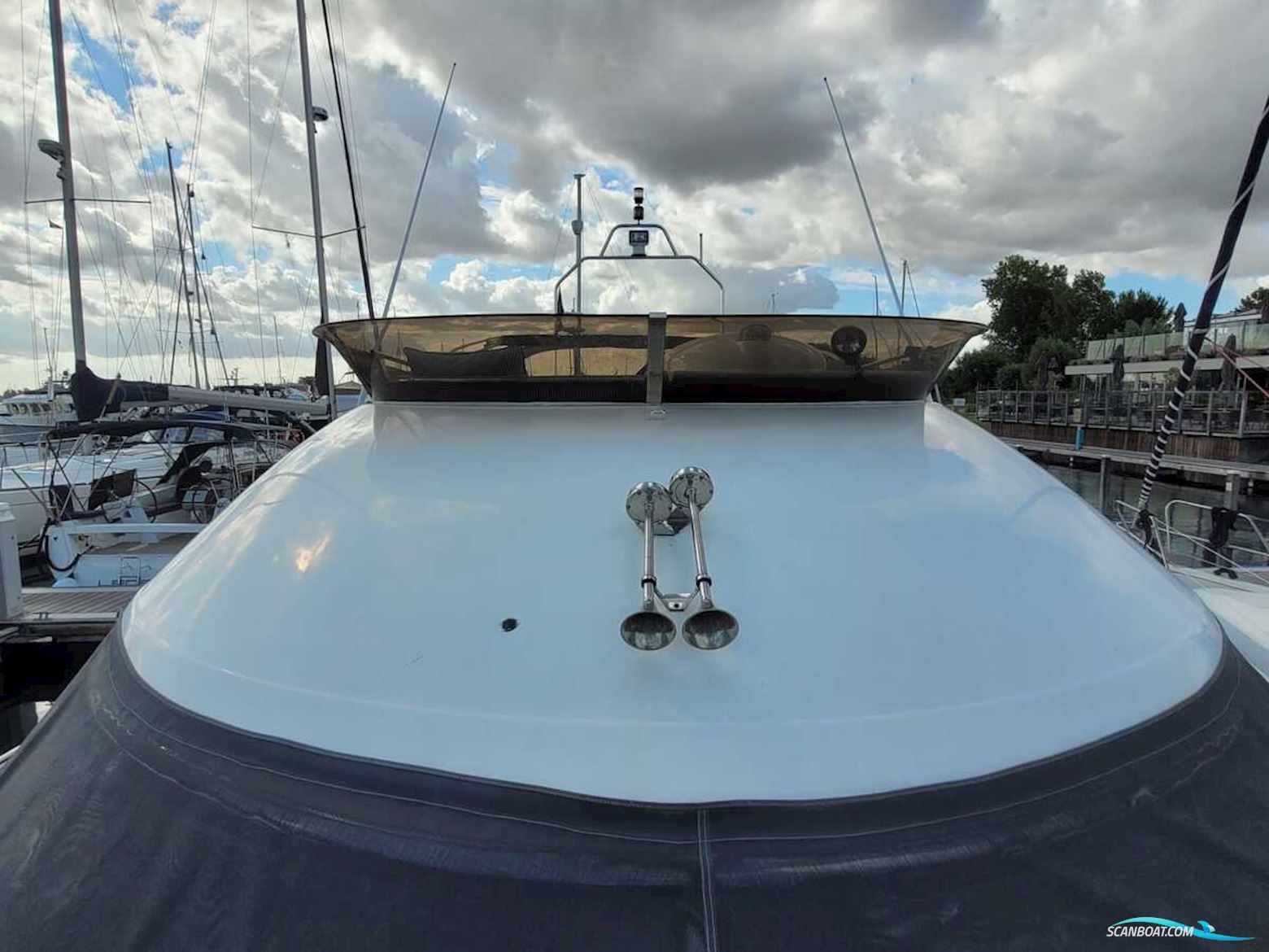 PRINCESS 38