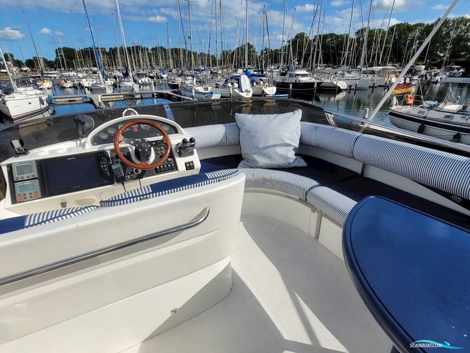 PRINCESS 38