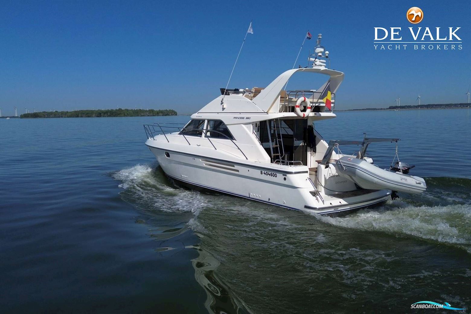 PRINCESS 38
