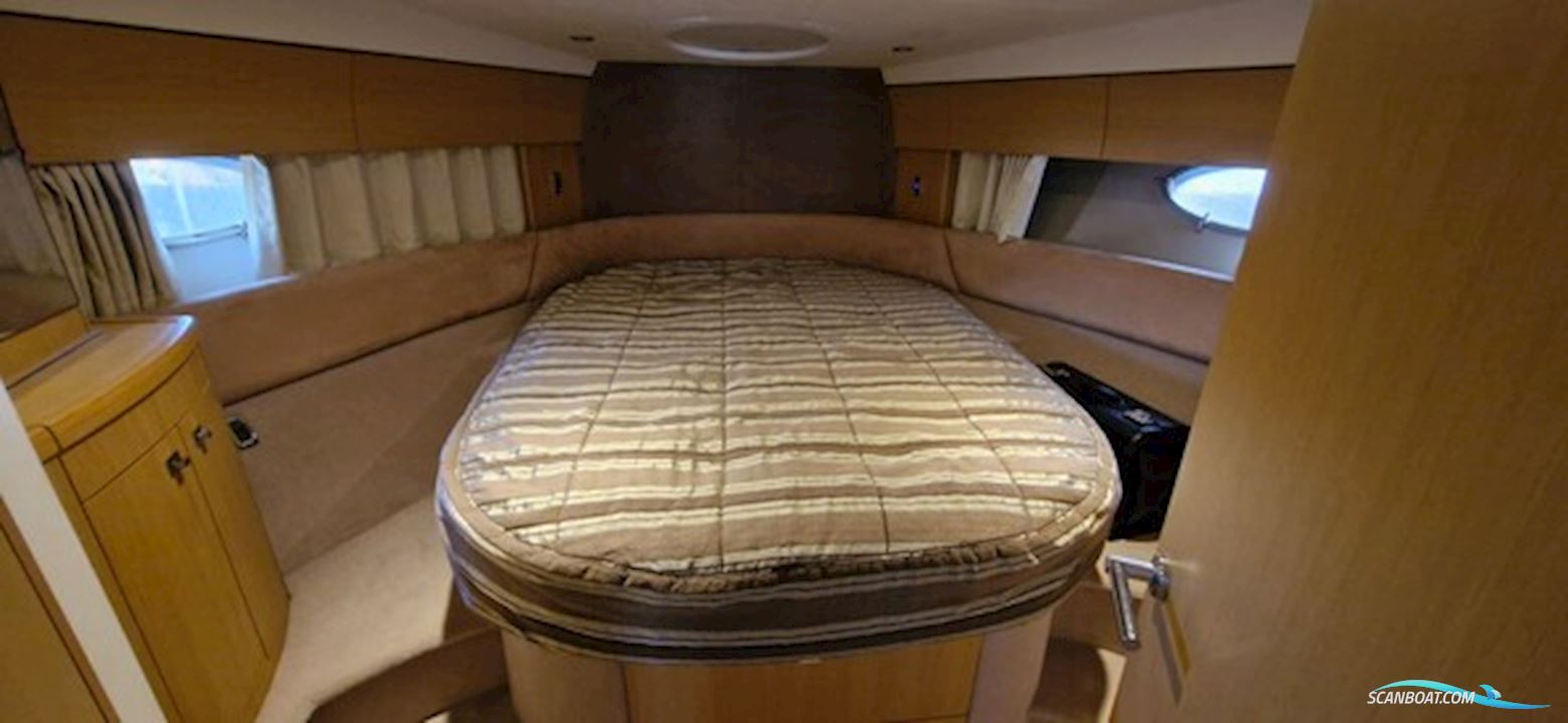 Princess 42 Flybridge Årg 2012. Den Nye Model...Solgt