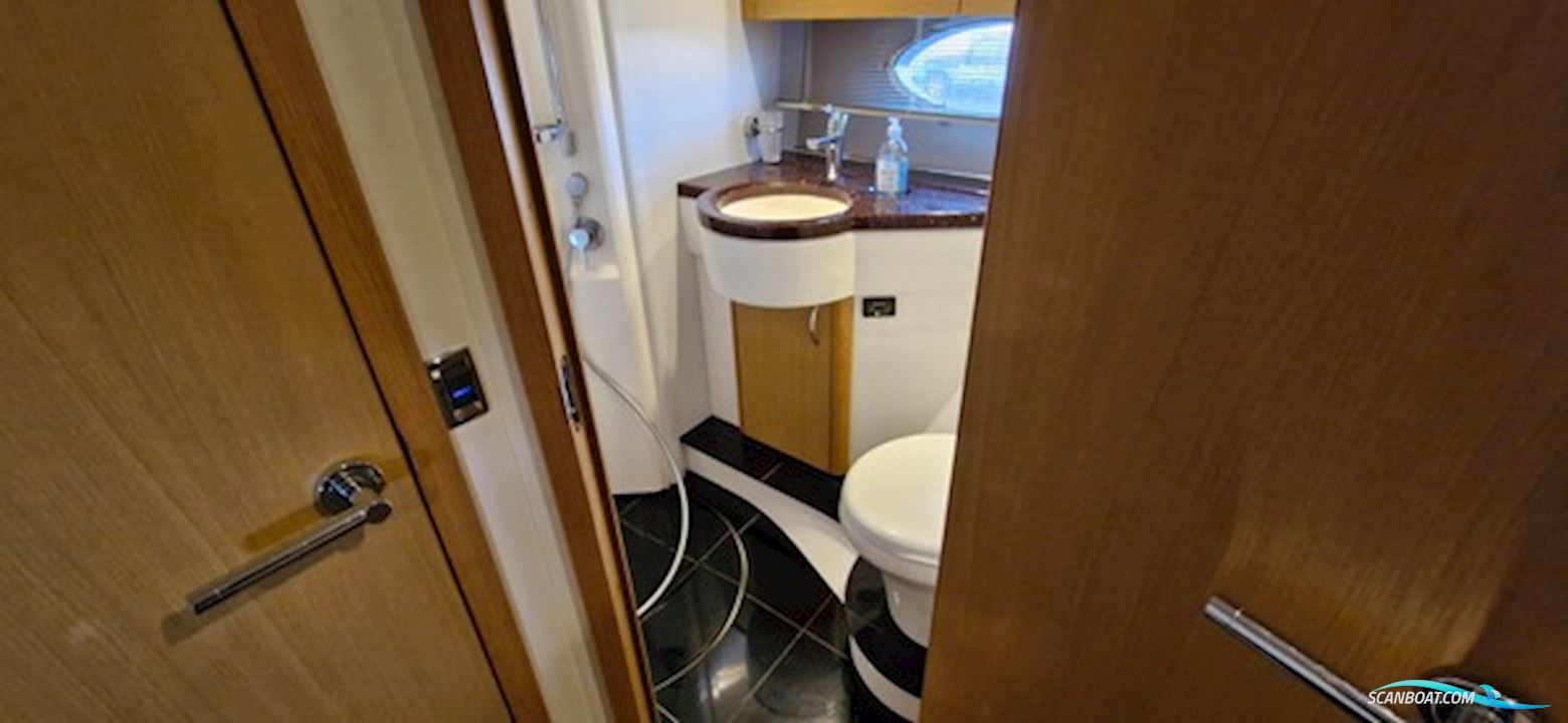 Princess 42 Flybridge Årg 2012. Den Nye Model...Solgt