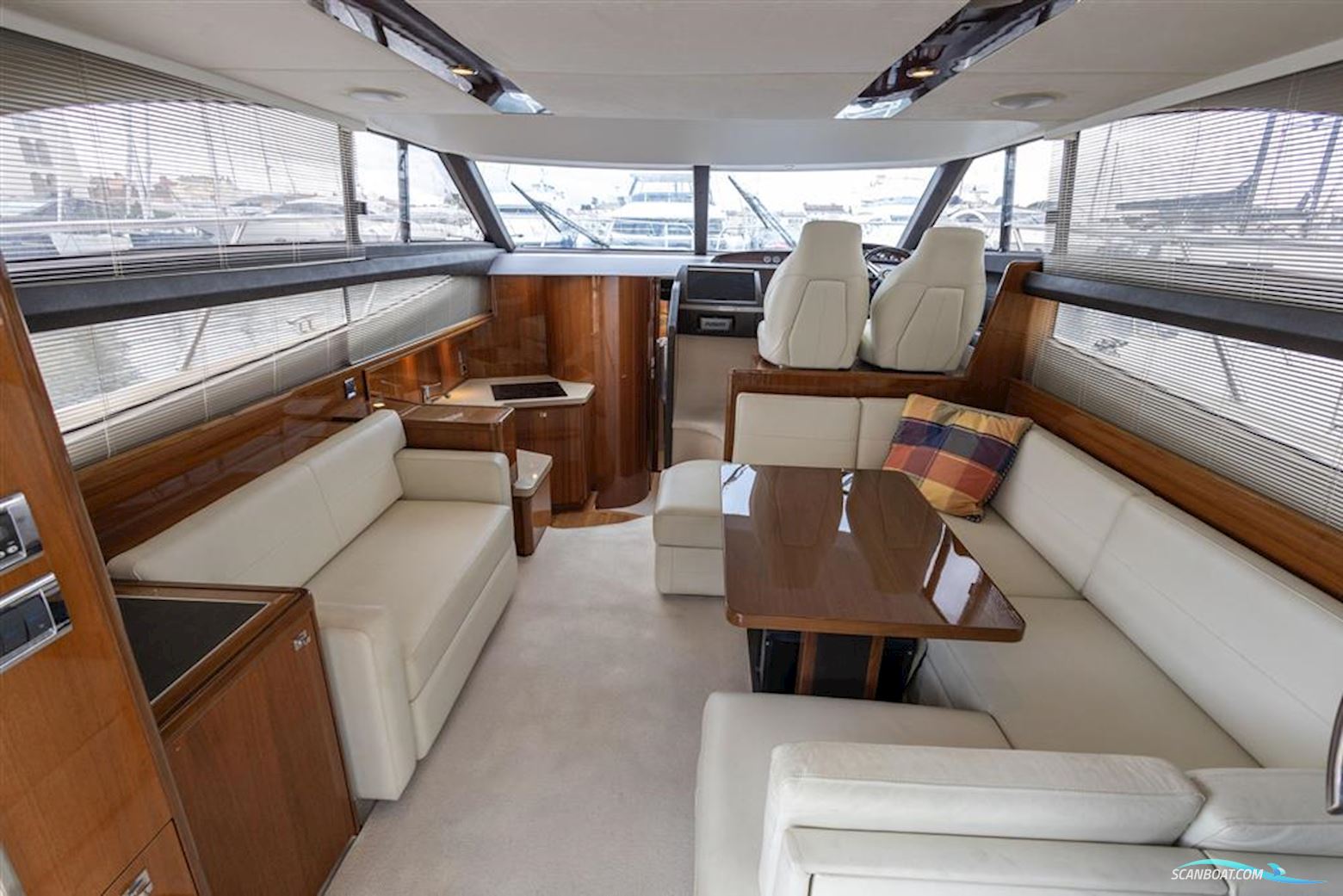 Princess 42 Flybridge