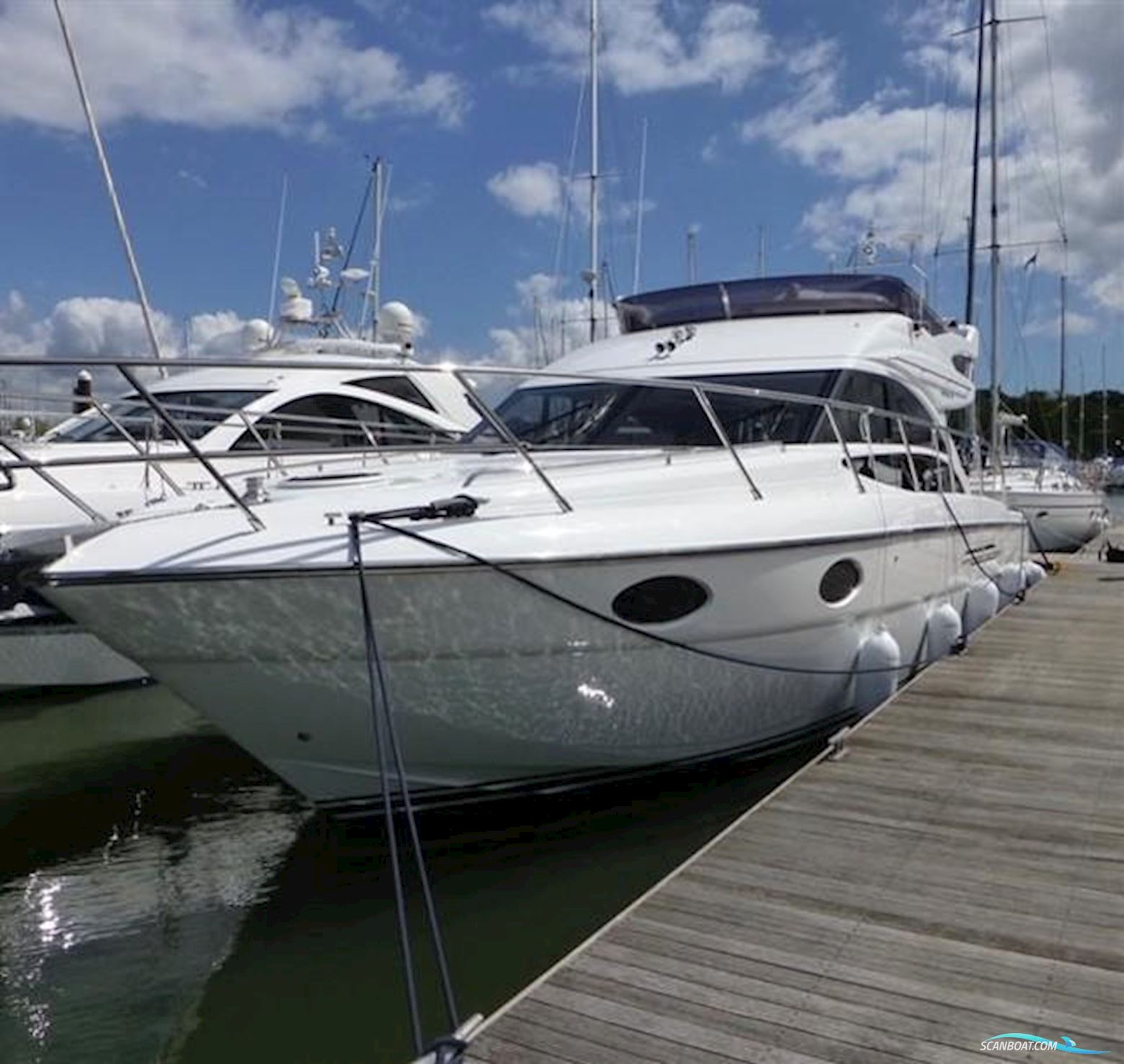 Princess 42 Flybridge