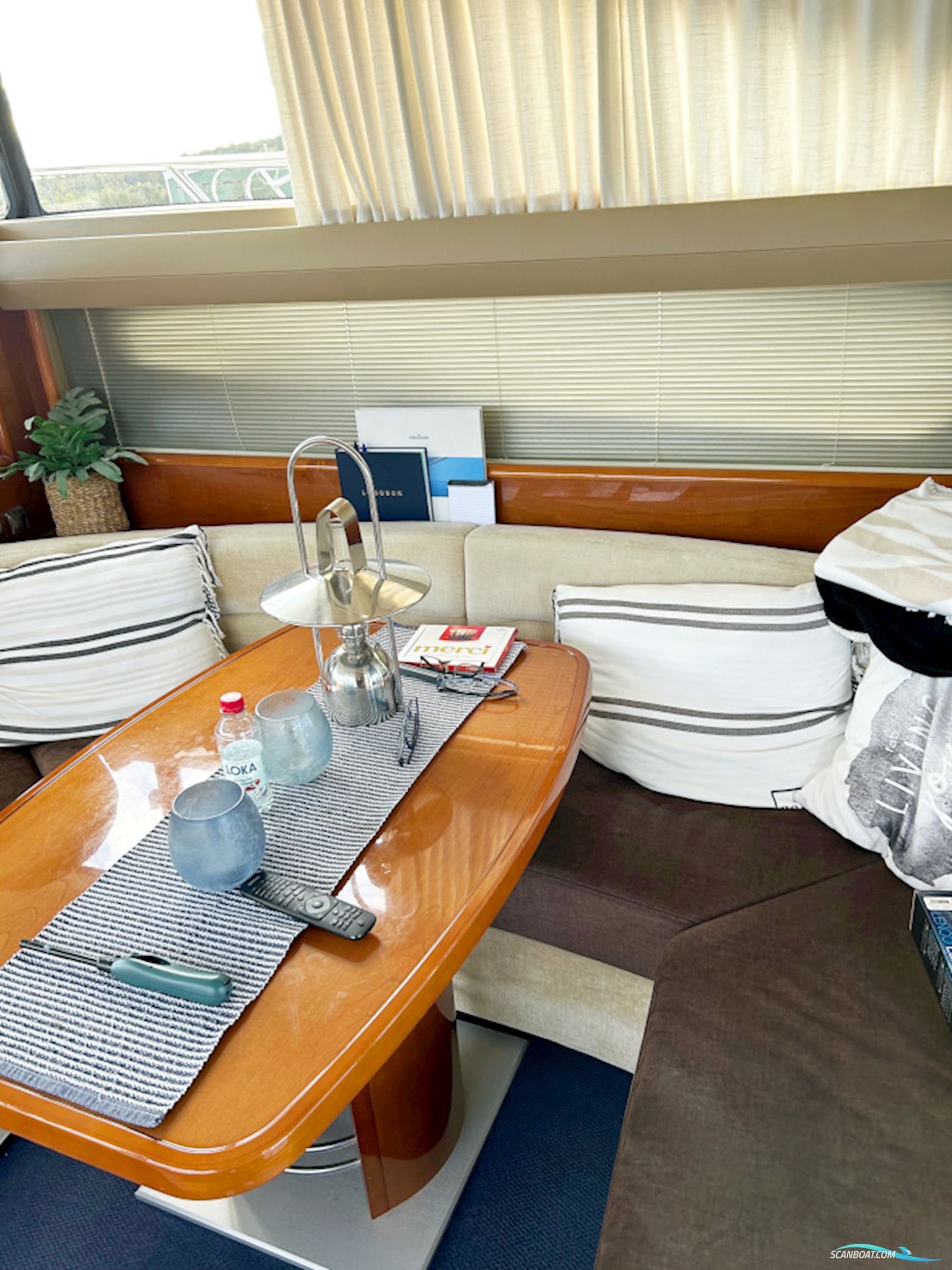 Princess 42 Flybridge