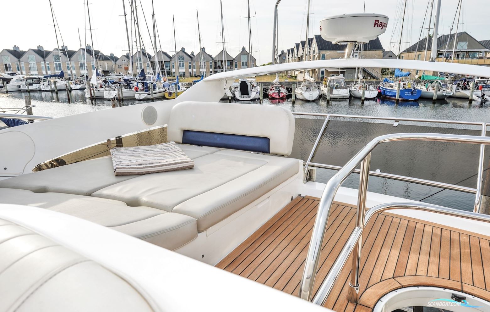 Princess 42 Flybridge