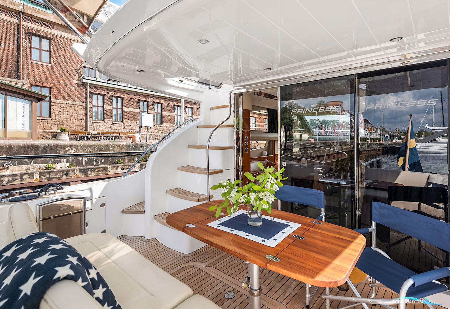 PRINCESS 42 Flybridge
