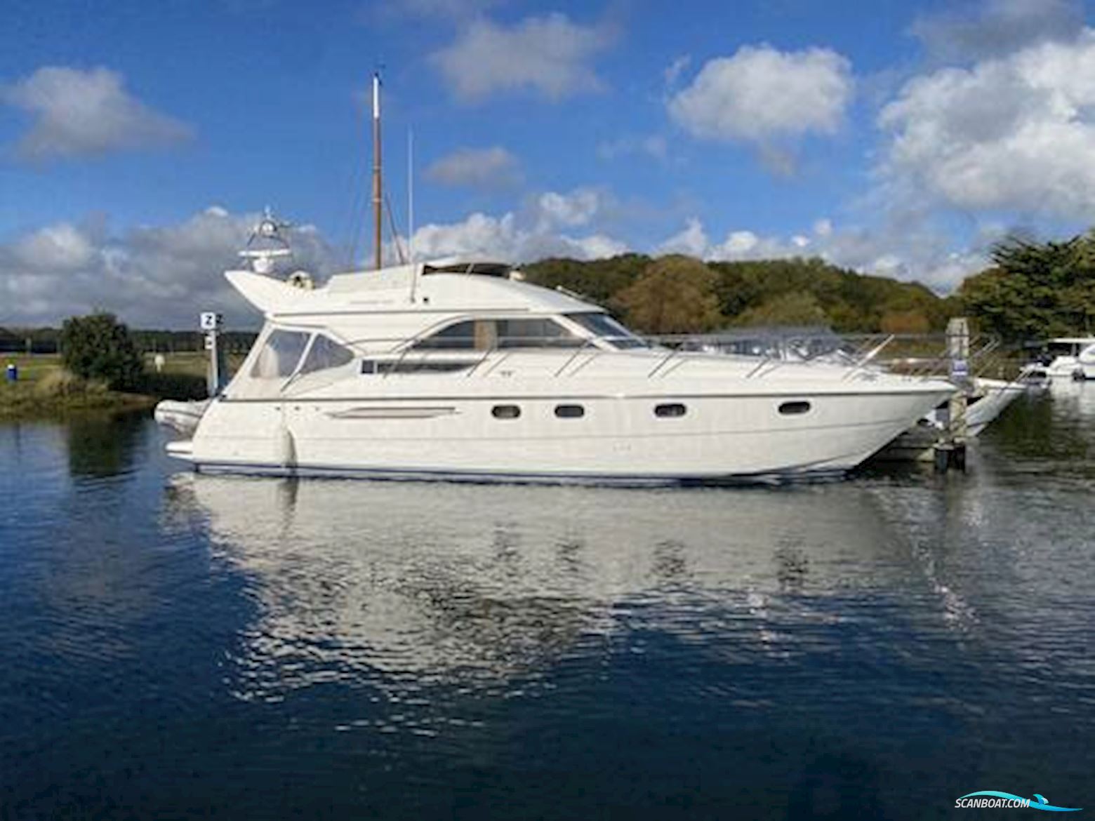 Princess 430 Motorboat 1998, with Volvo Penta TAMD 63P engine, United Kingdom