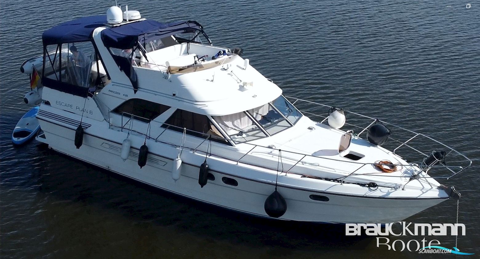 Princess 435 Fly Motorboat 1990, with Volvo Penta engine, Germany