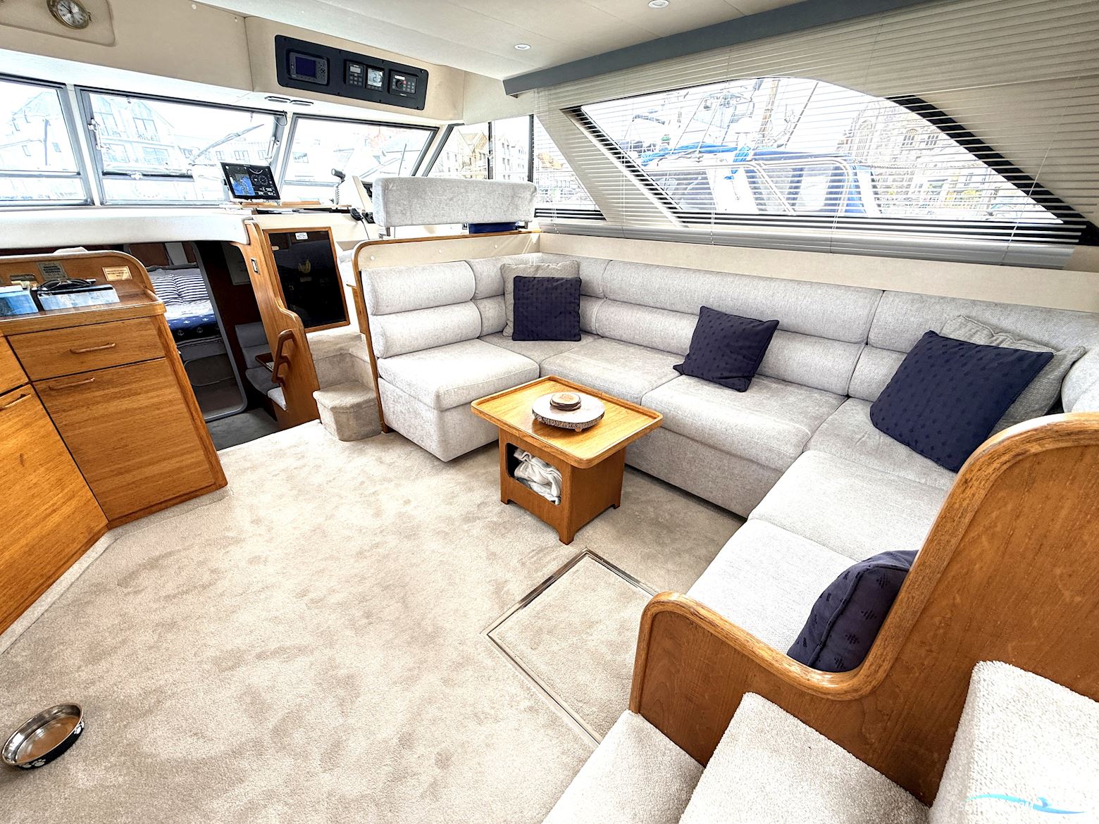 Princess 435