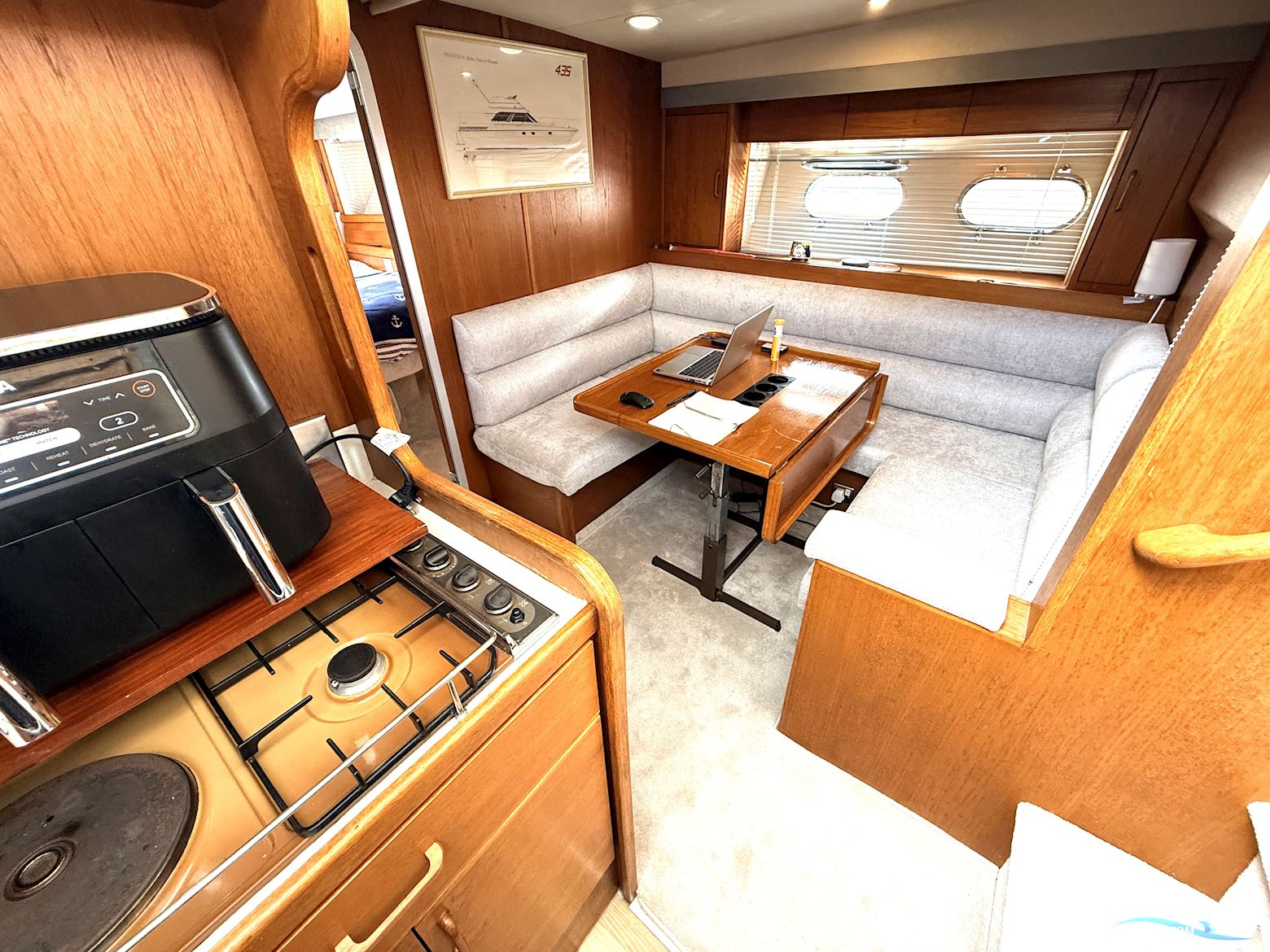 Princess 435