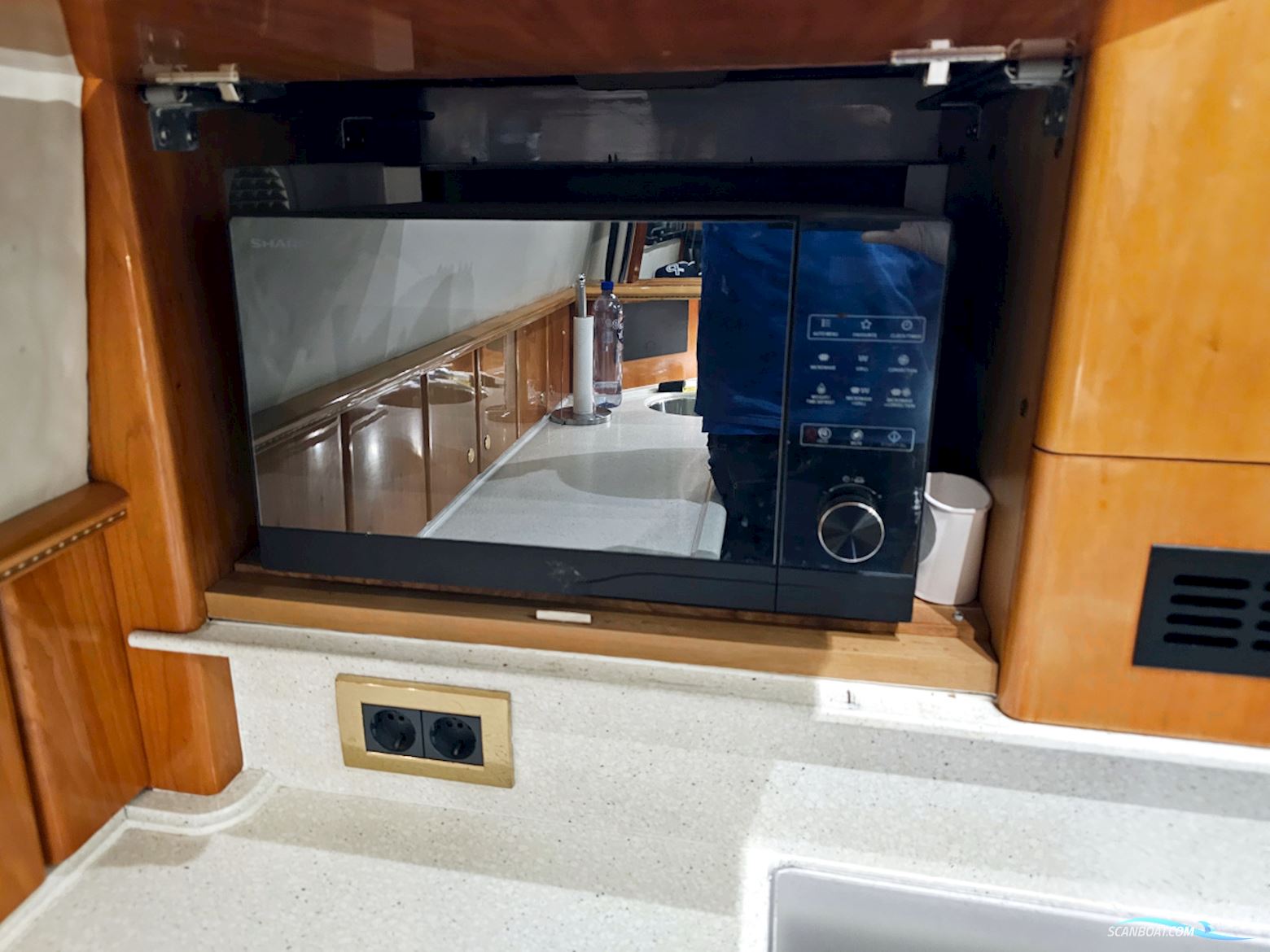 Princess 440 flybridge