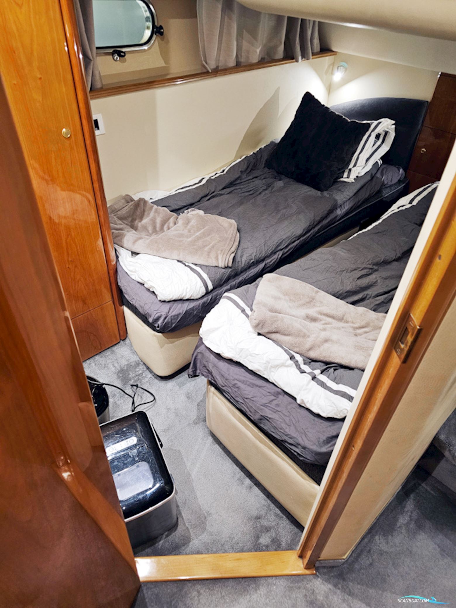 Princess 440 flybridge