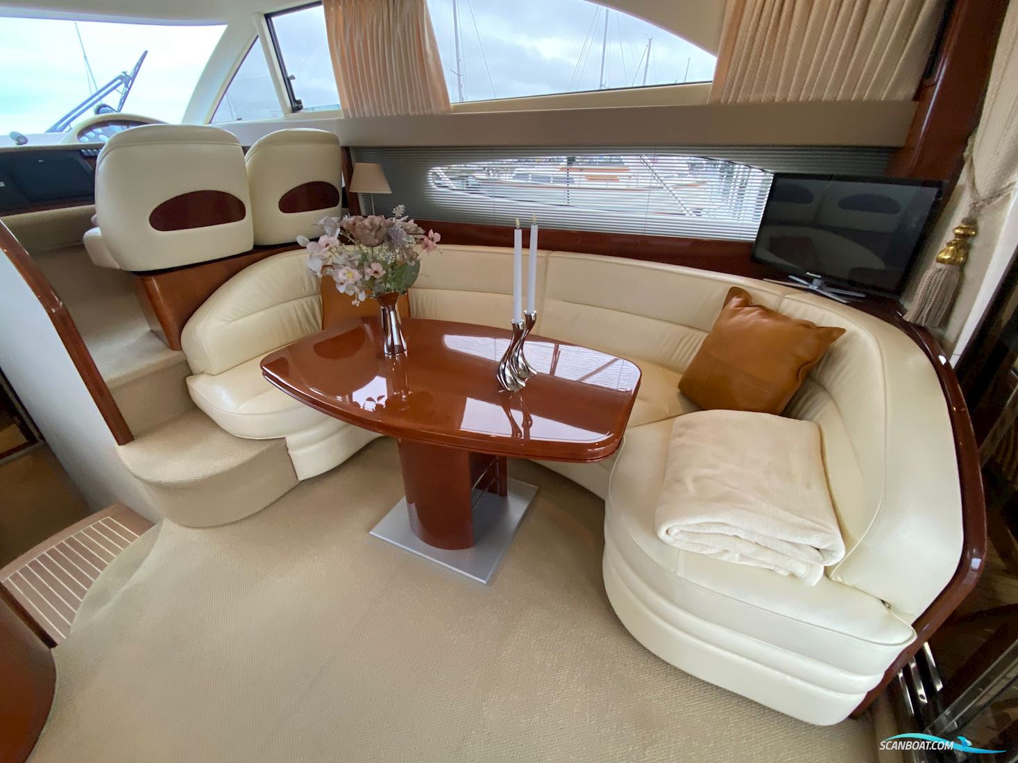 Princess 45 Flybridge - NY Pris