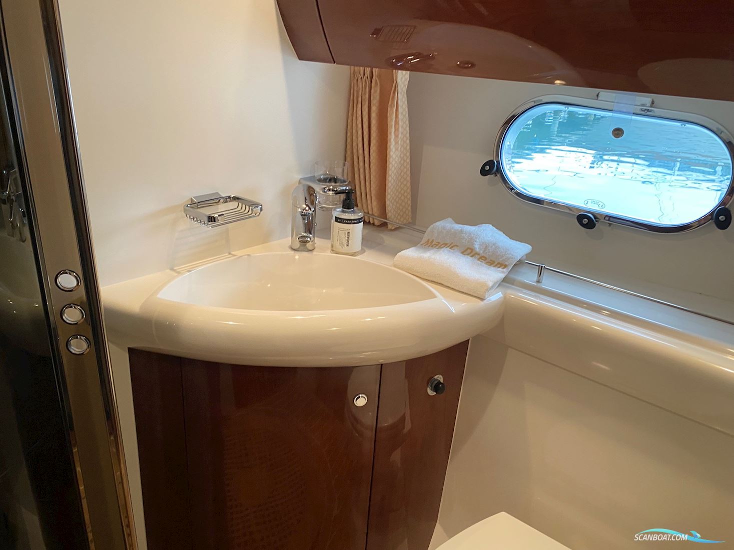 Princess 45 Flybridge - NY Pris