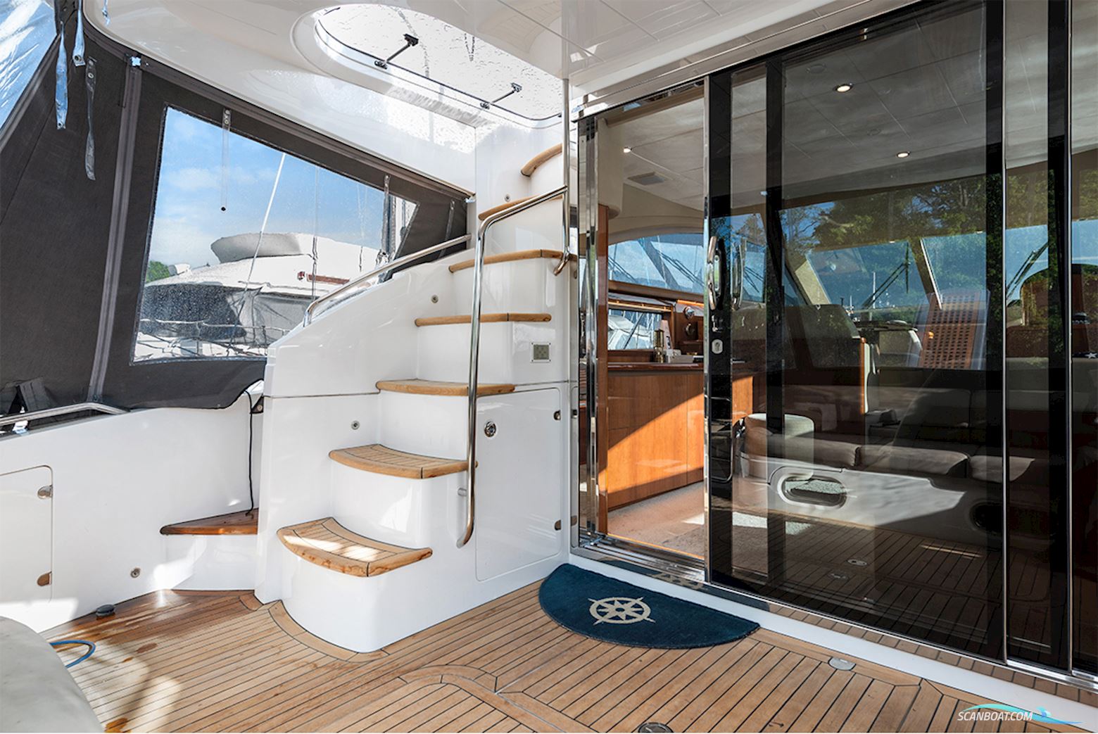PRINCESS 54