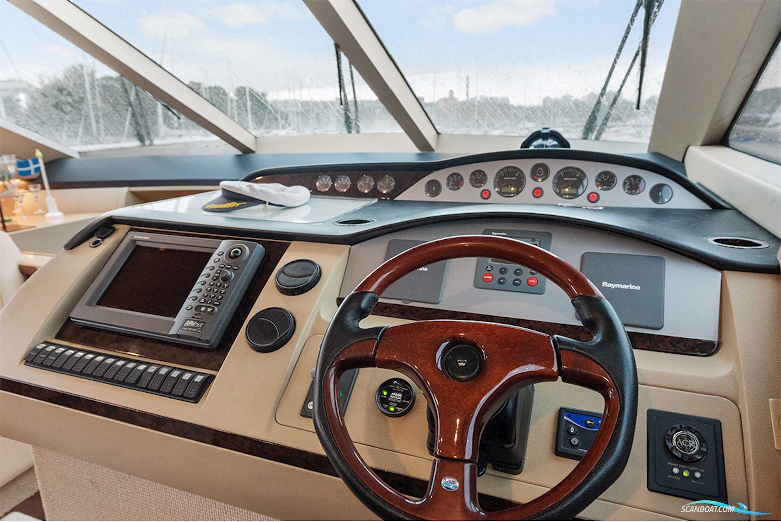 PRINCESS 54