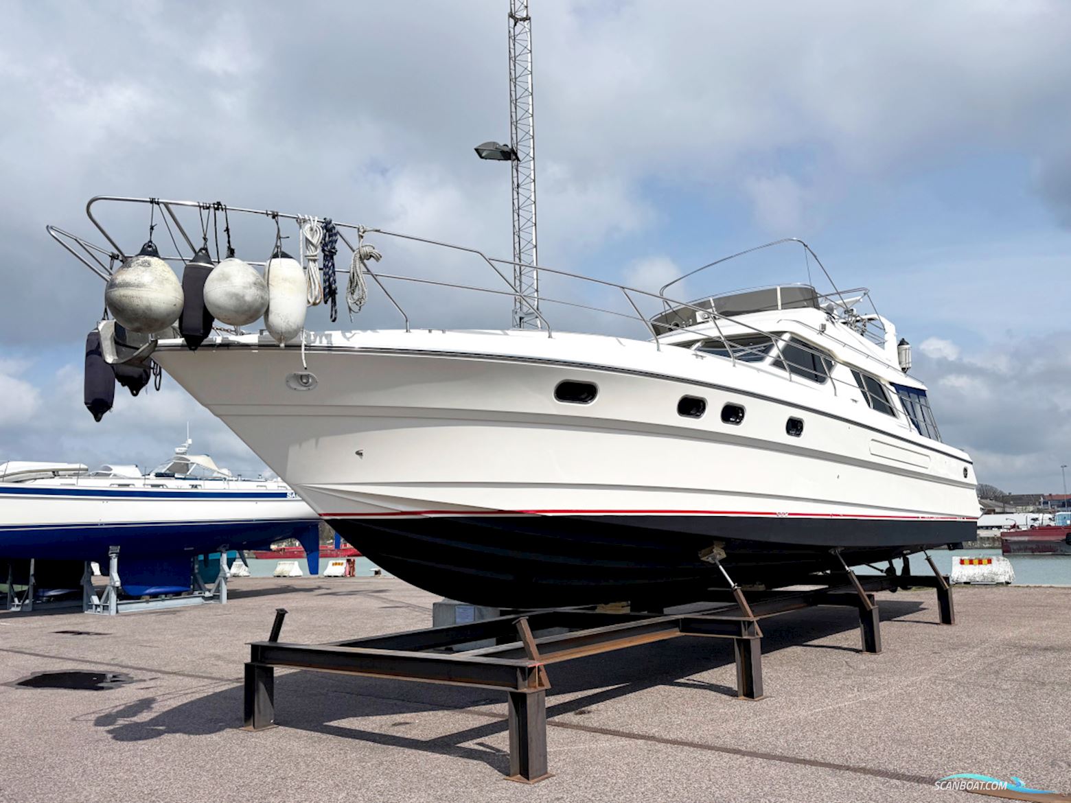 Princess 55 / 61 Fly Volvo Penta Tamd 122