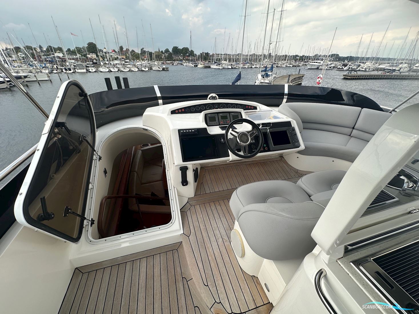Princess 67 Flybridge - NY PRIS