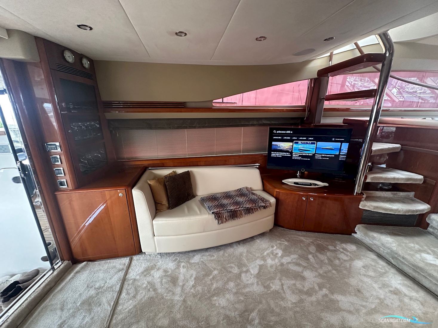 Princess 67 Flybridge