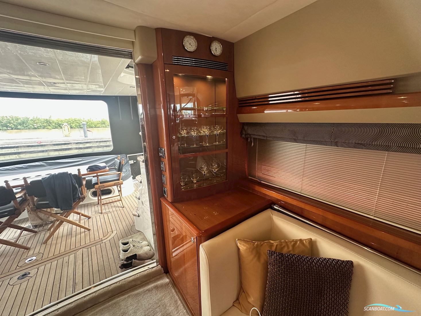 Princess 67 Flybridge
