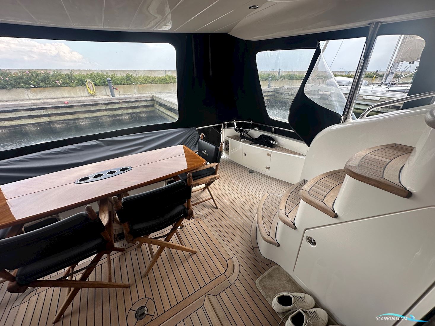 Princess 67 Flybridge