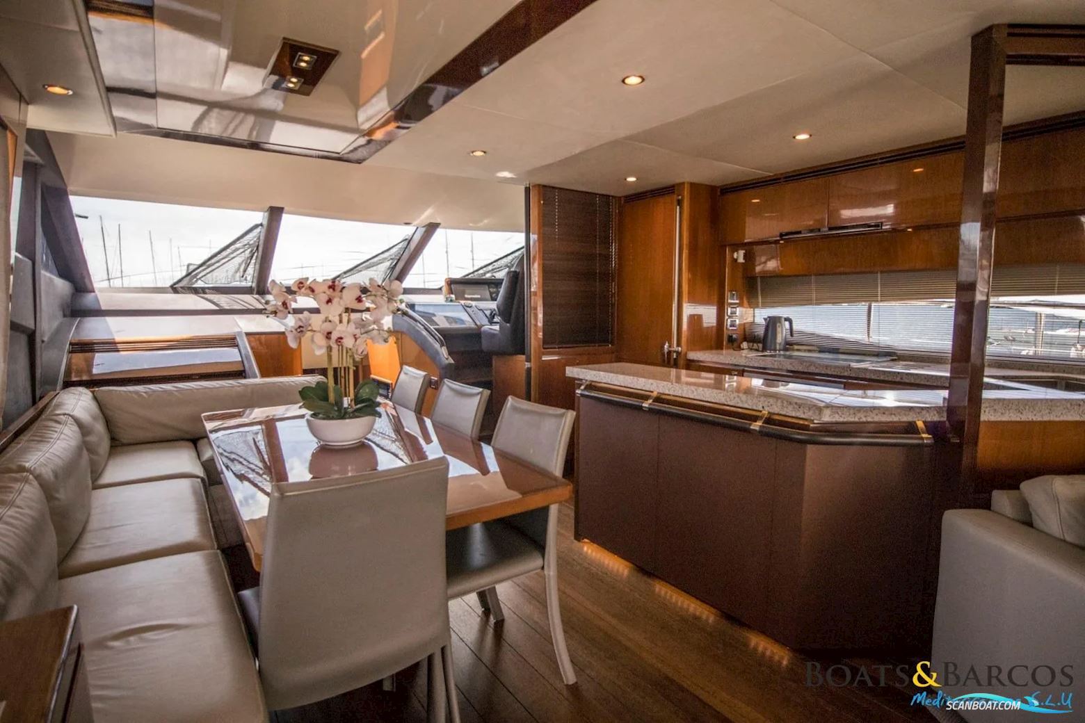 PRINCESS 72 Motor Yacht