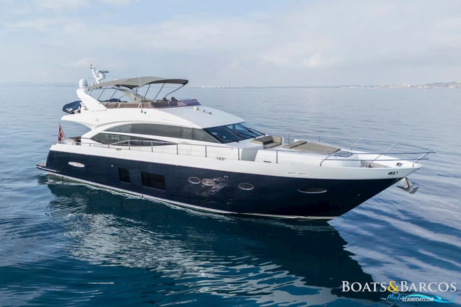 Princess 72 Motor Yacht Motorboat 2013, with Caterpillar engine, Spain