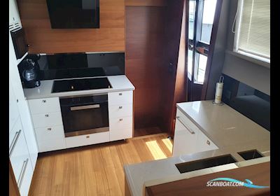 Princess 88 Fly - Model 2019 Motorboat 2019, with Caterpillar C32 engine, Croatia