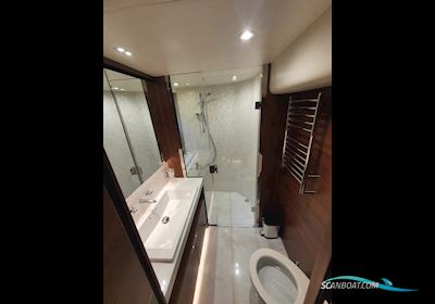 Princess 88 Fly - Model 2019 Motorboat 2019, with Caterpillar C32 engine, Croatia