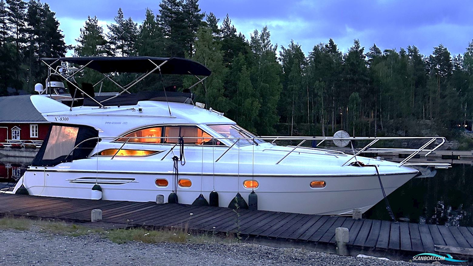 Princess P40 Motorboat 2003, with Volvo Penta Tamd63 engine, Finland
