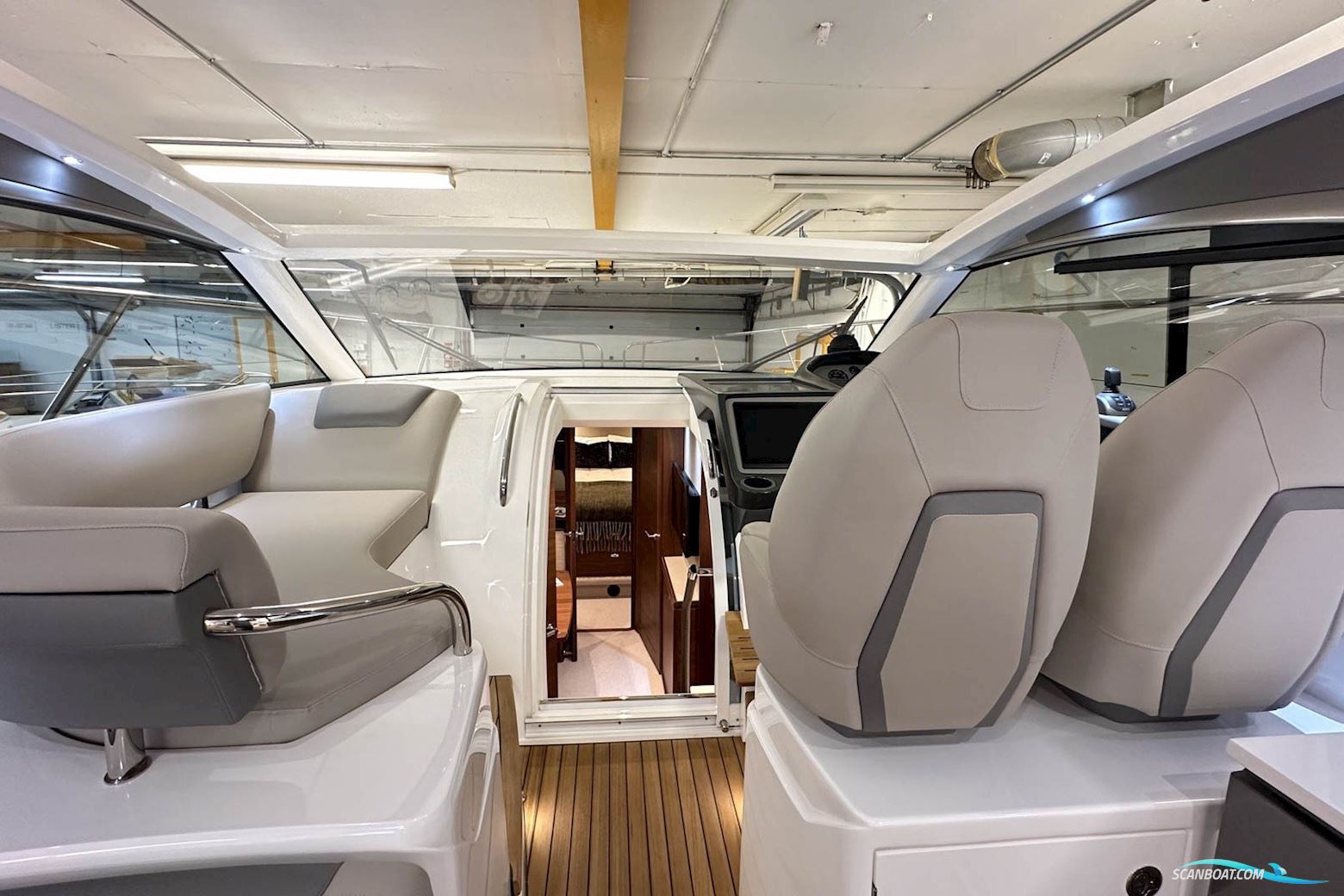 PRINCESS V40