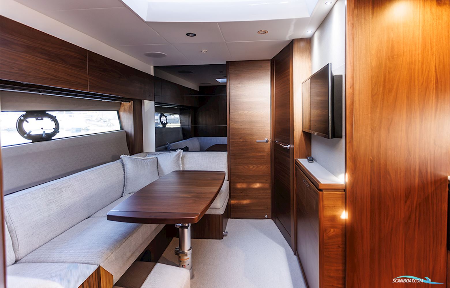 Princess V40