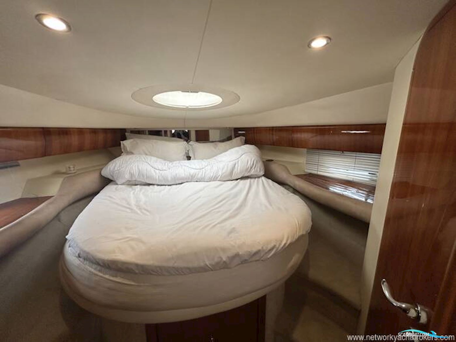 Princess V42