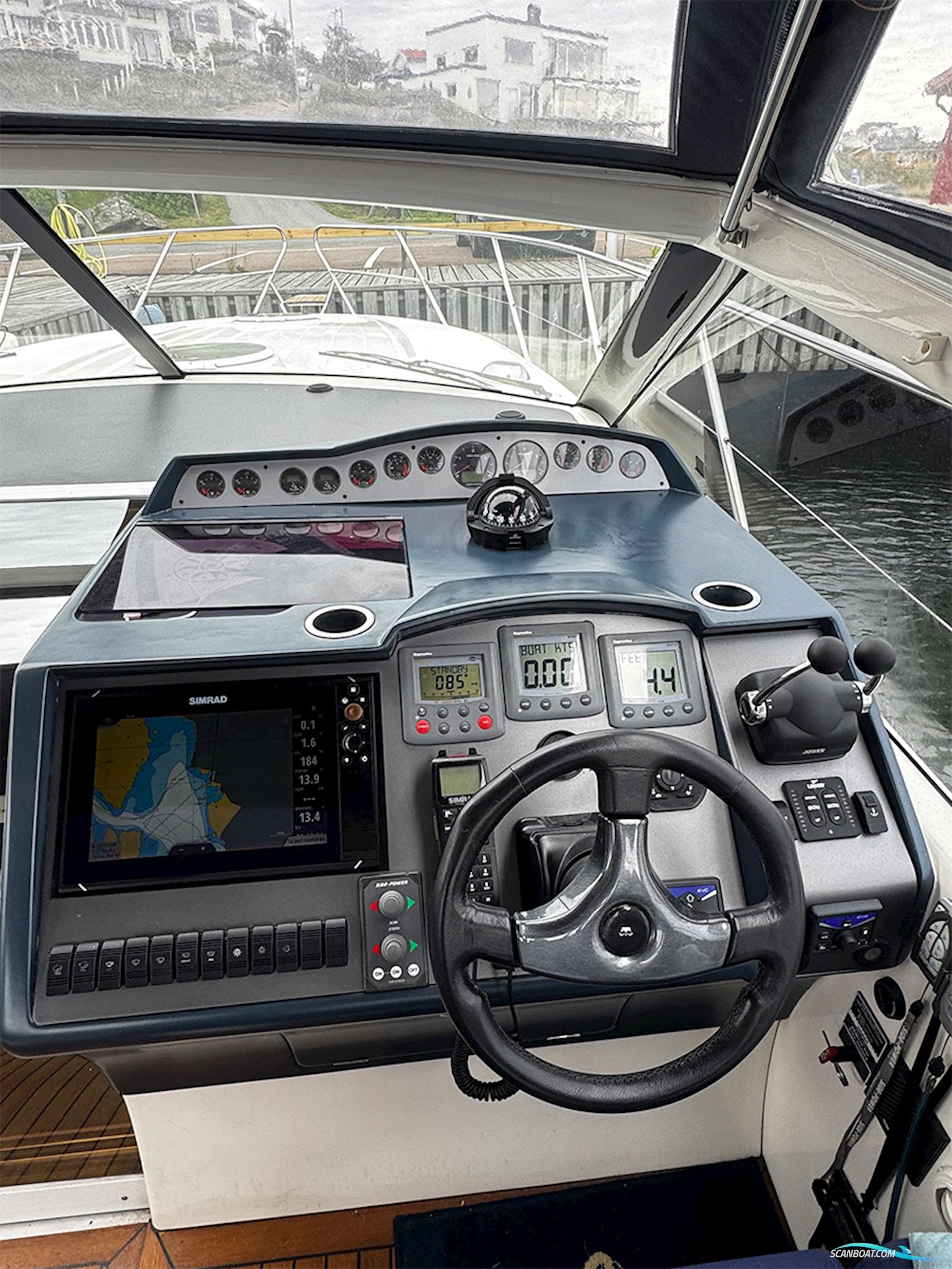 Princess V42
