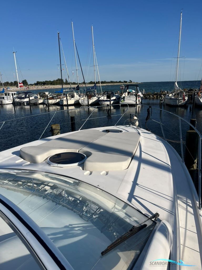 Princess V42