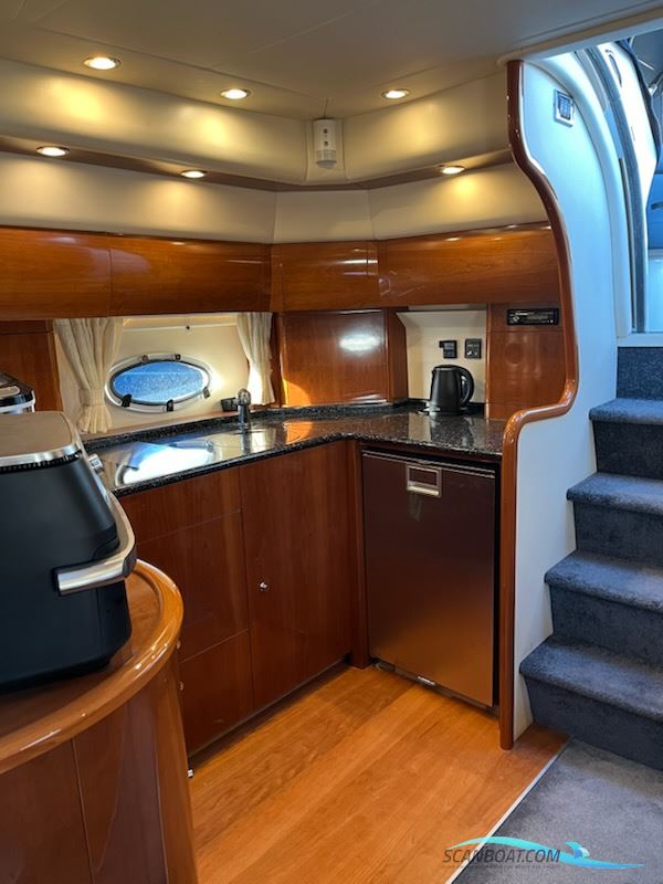 Princess V42