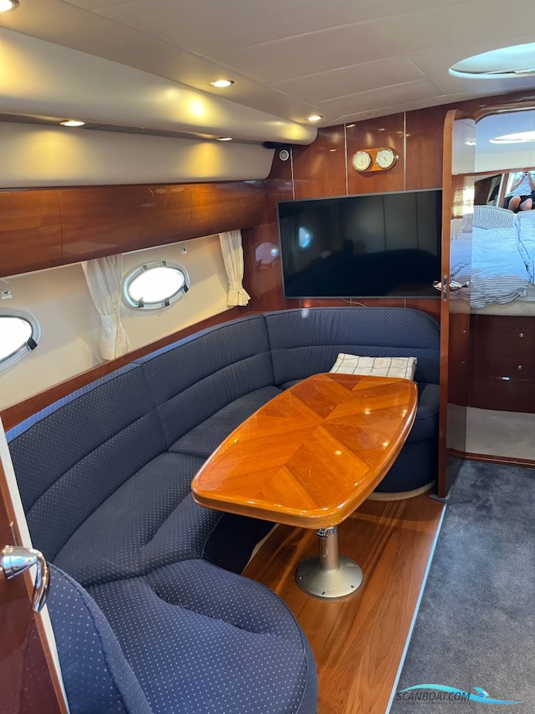 Princess V42