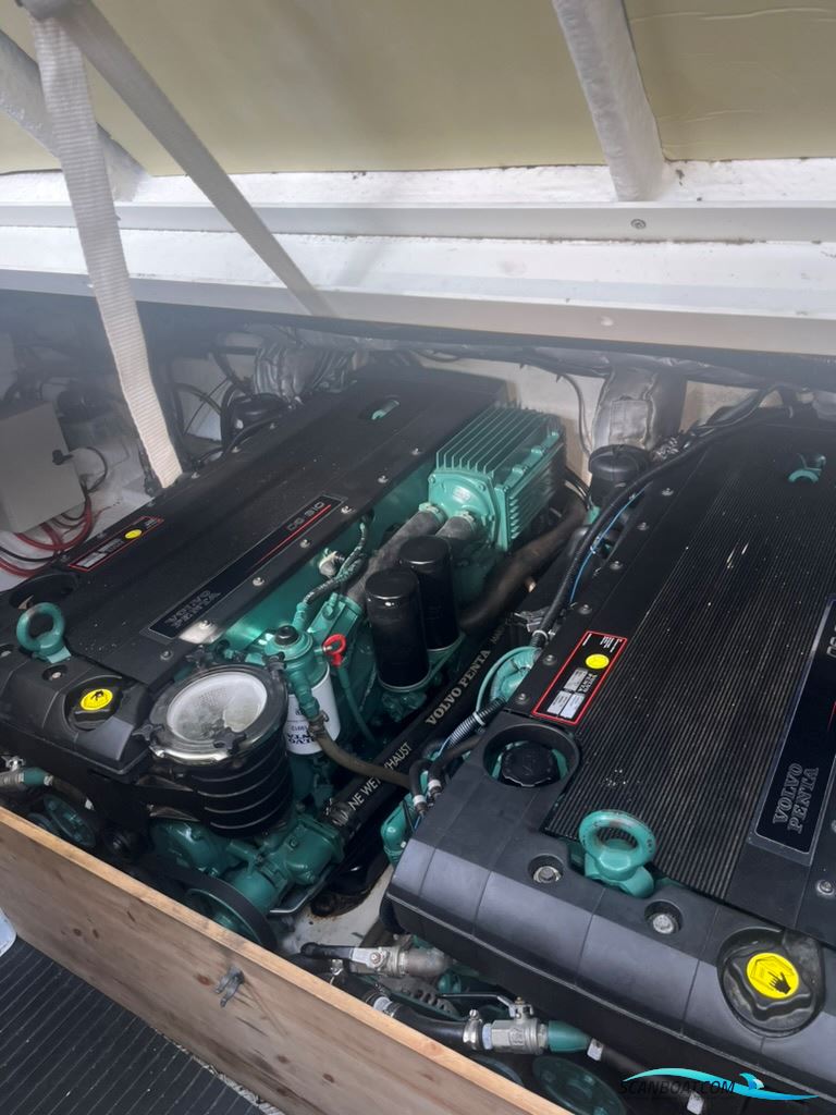 Princess V42
