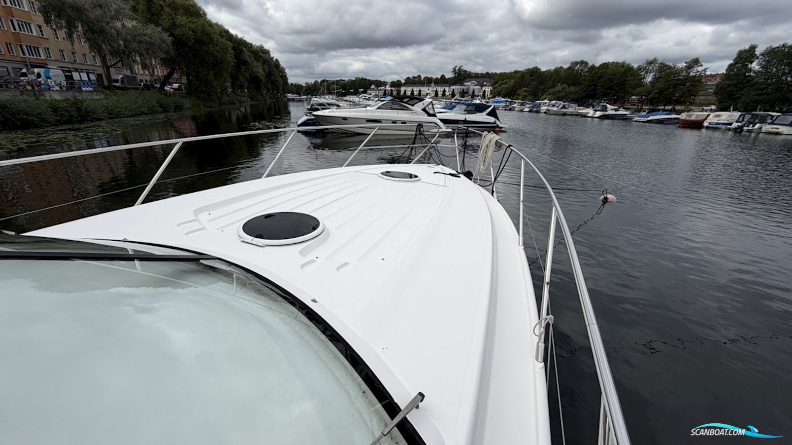 Princess V42