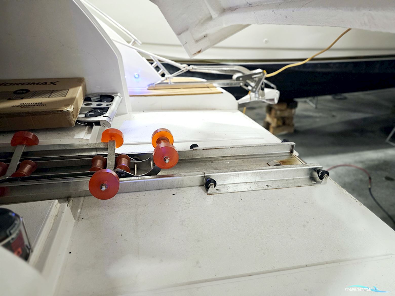 Princess V42 Volvo Penta D6-370 Joystick Control