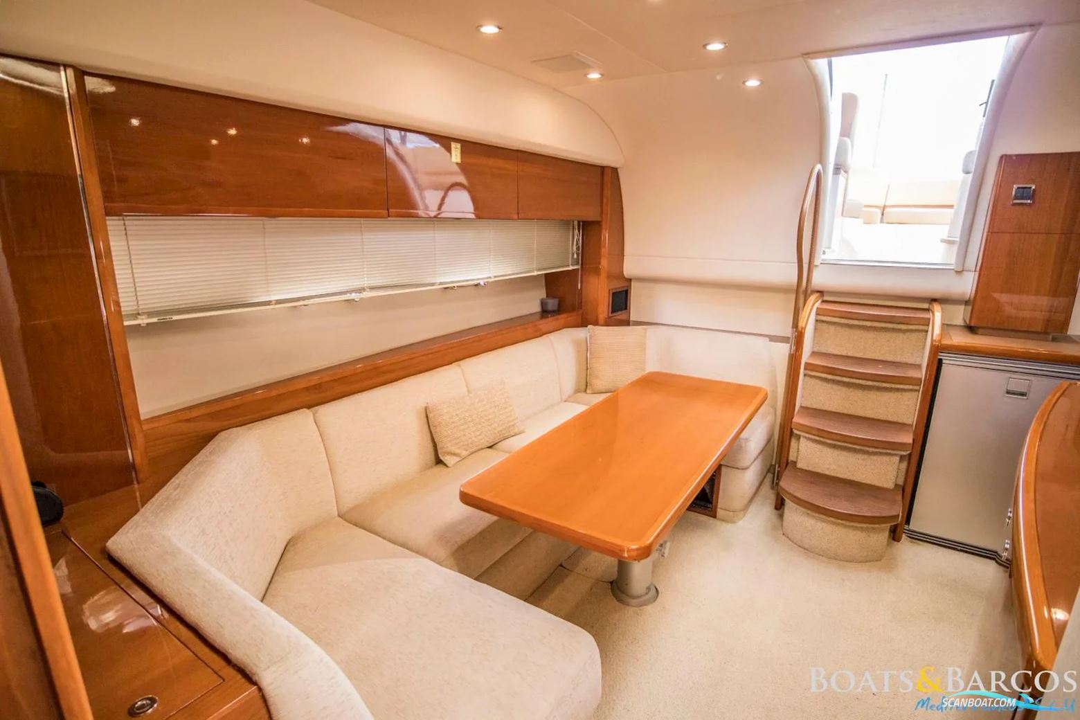 PRINCESS V45