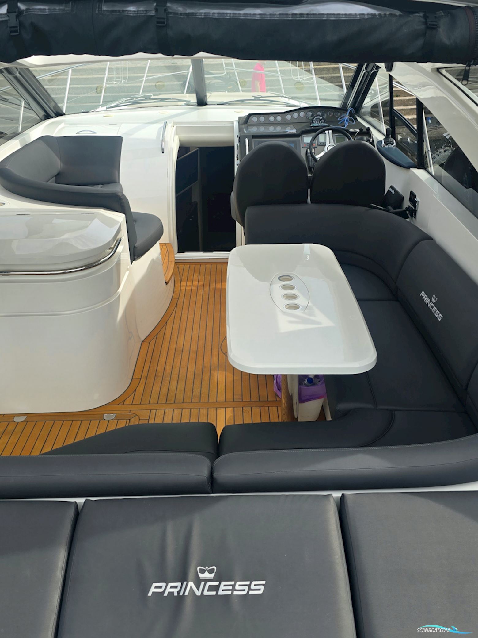 Princess V45 Volvo Penta D6-370 EVC