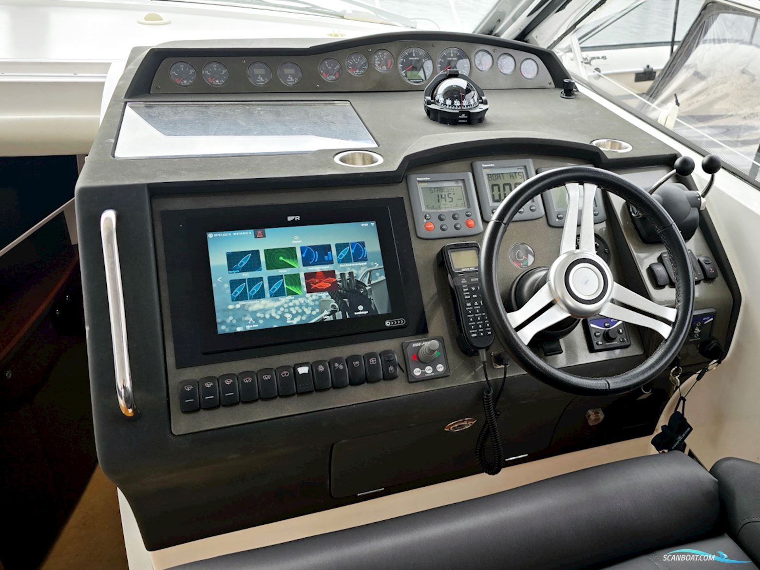 Princess V45 Volvo Penta D6-370 EVC