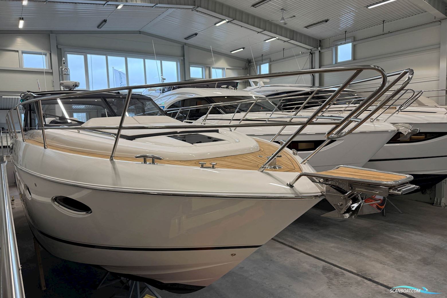 Princess V48 Open