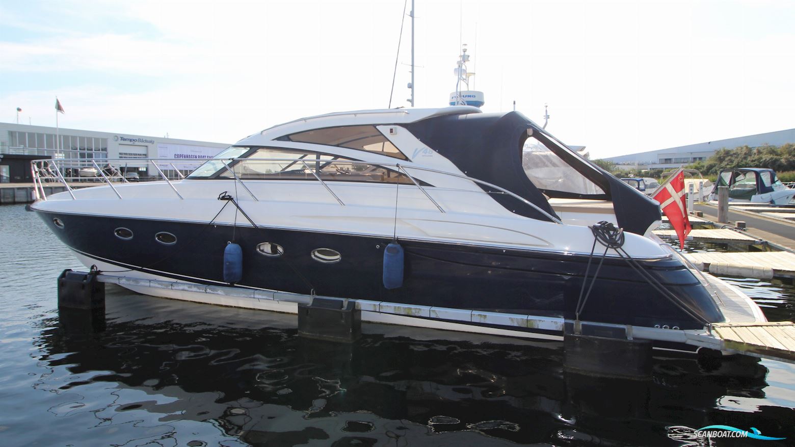 Princess V48 Motorboat 2005, with Volvo Penta engine, Denmark