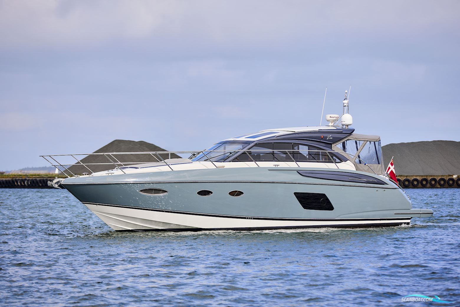 Princess V48 Motorboat 2014, with Volvo Penta D6-435 / Ips600 engine, Denmark
