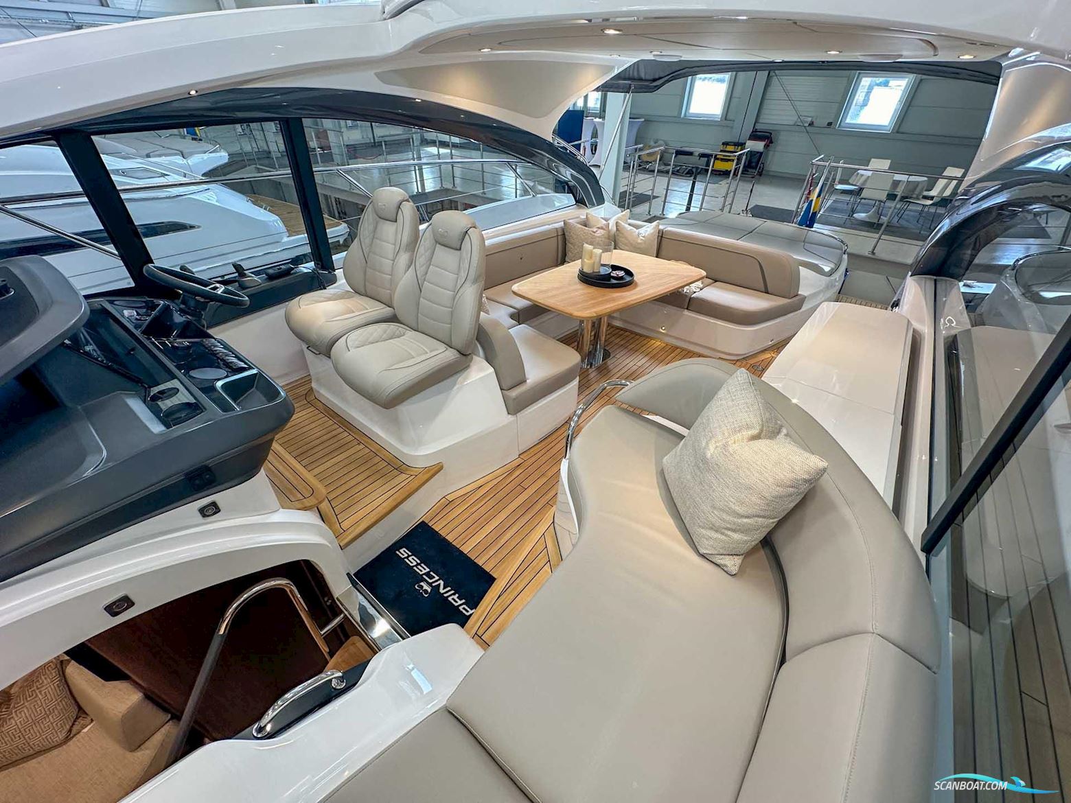 Princess V50 Open